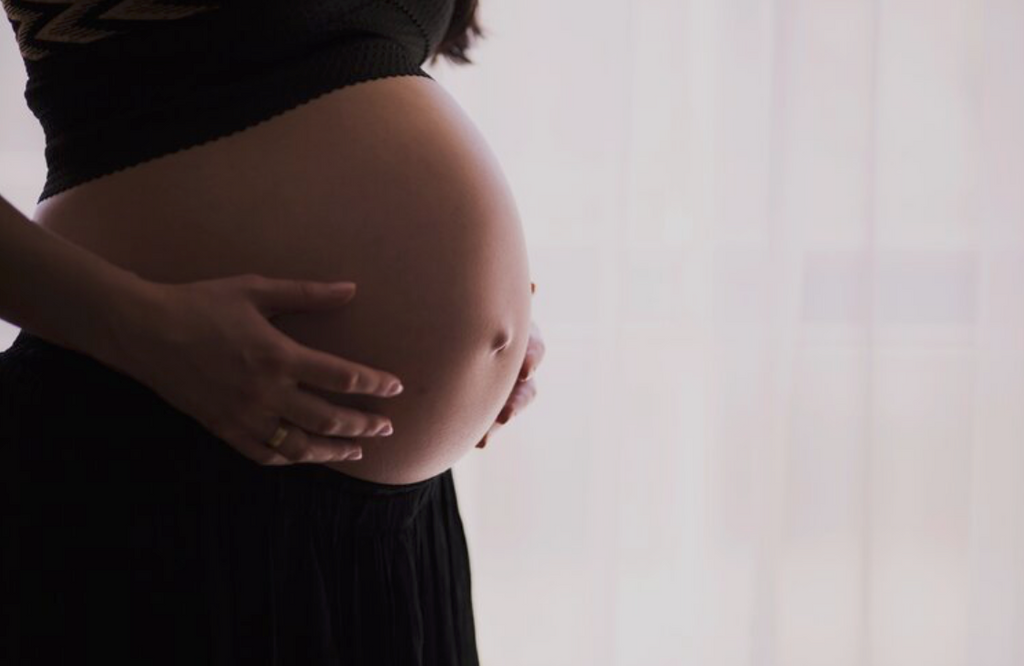 10 Ways to Sleep Better During Pregnancy
